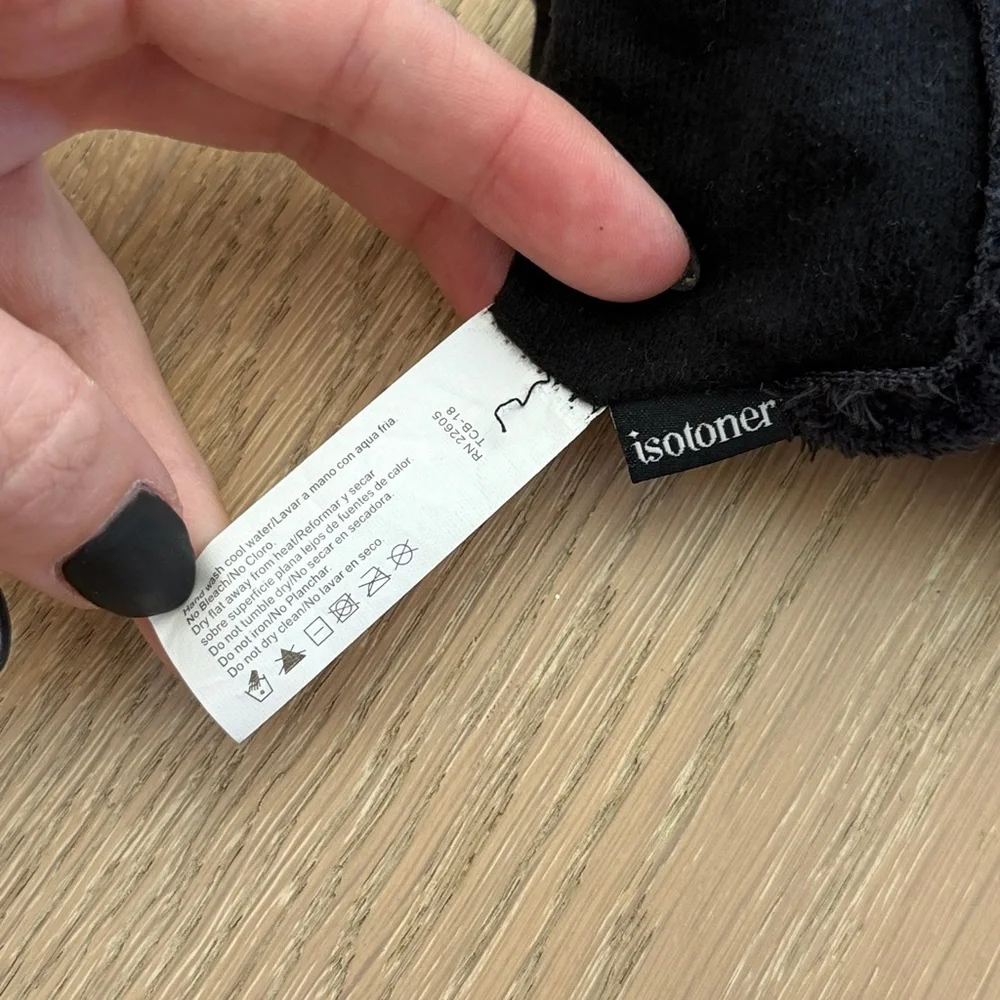 Isotoner Women’s Black Faux Fur Trim Gloves - Picture 4 of 8